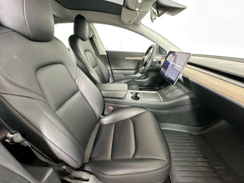 Used 2021 Tesla Model 3 Standard Range Plus RWD image 31