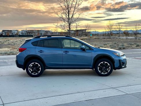 Used 2021 Subaru Crosstrek 2.0i Premium w/ Popular Package #5 image 4