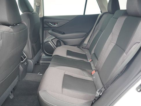 Certified 2025 Subaru Outback Premium image 7