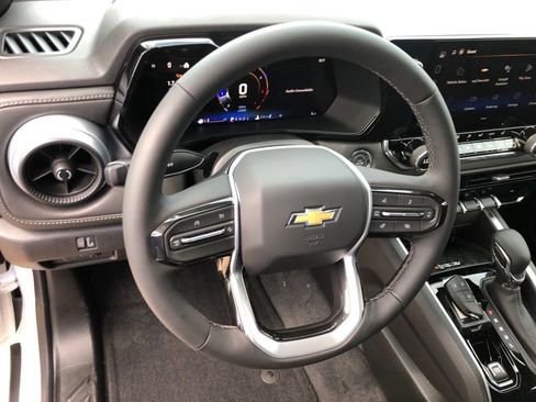 New 2026 Chevrolet Colorado LT w/ LT Convenience Package RWD image 16