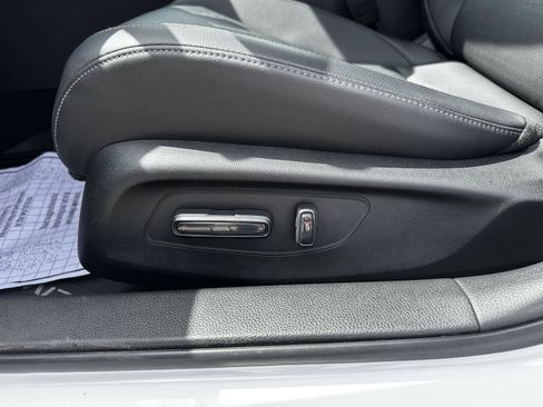Used 2025 Honda Civic Sport Touring image 8