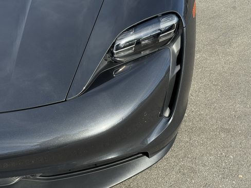 Certified 2023 Porsche Taycan image 10