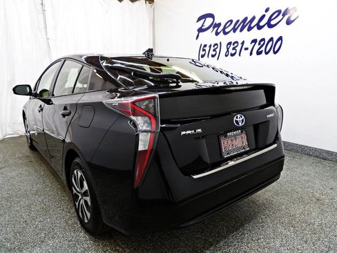 Used 2016 Toyota Prius Three w/ Protection Package FWD image 7