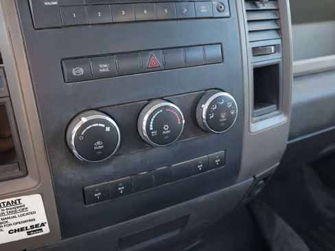 Used 2012 RAM 5500 w/ PWR Accessory Group image 21