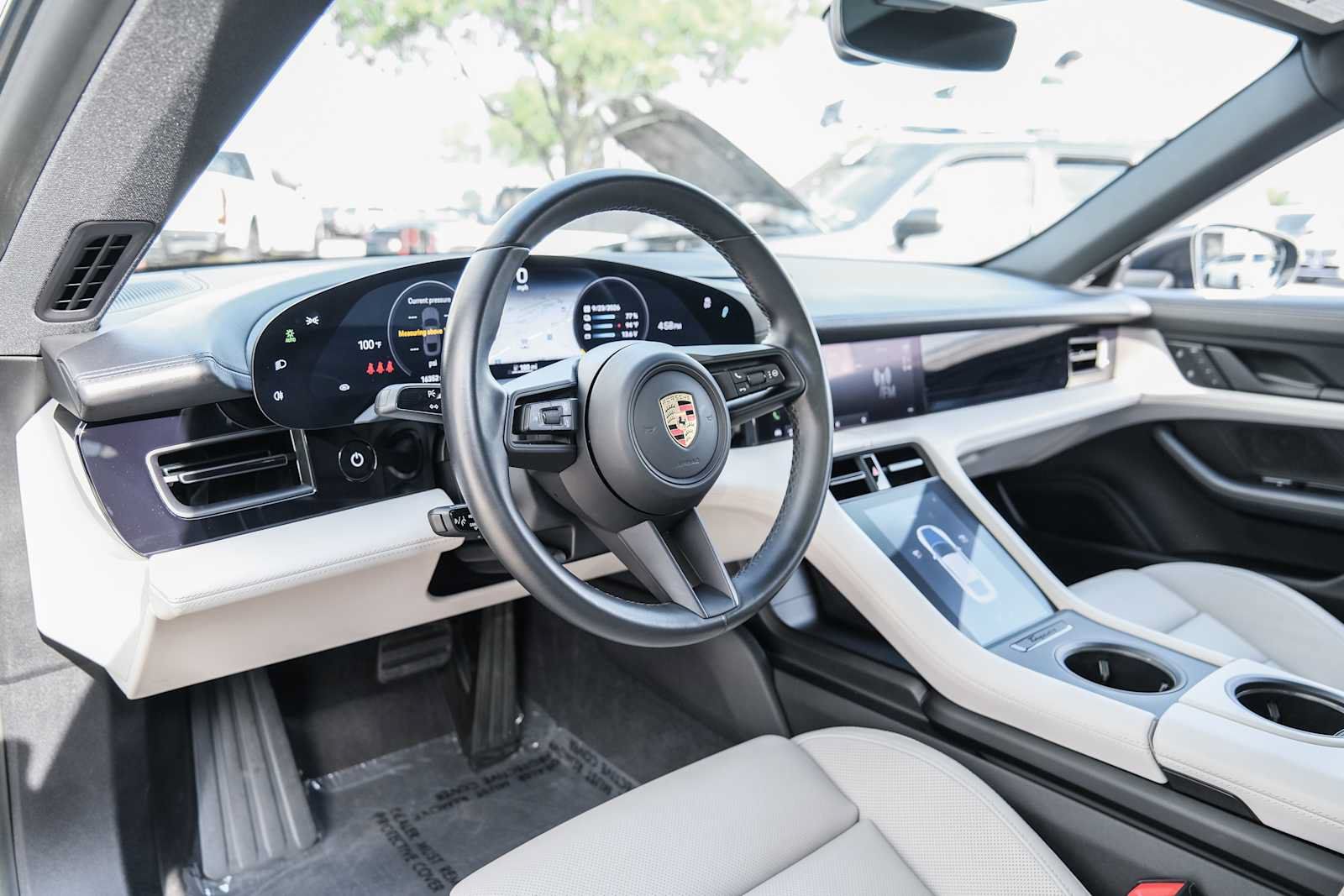 Used 2023 Porsche Taycan RWD image 20