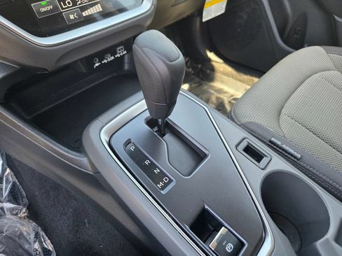 Used 2024 Subaru Crosstrek 2.0i Premium AWD/4WD image 14