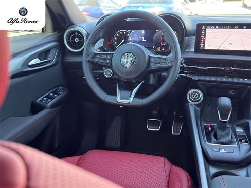 New 2026 Alfa Romeo Tonale w/ Quick Order Package 23H Volce image 32