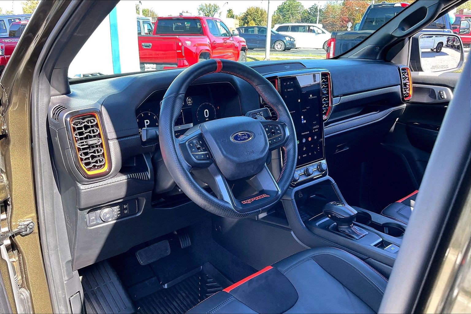 Used 2024 Ford Ranger Raptor AWD/4WD image 12