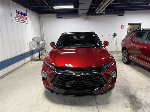 Certified 2024 Chevrolet Blazer RS w/ Driver Confidence II Package AWD/4WD image 2