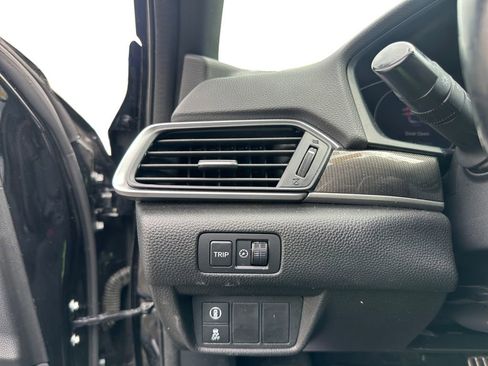 Used 2022 Honda Accord Sport image 13
