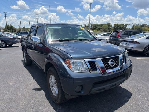 Used 2019 Nissan Frontier SV RWD image 1