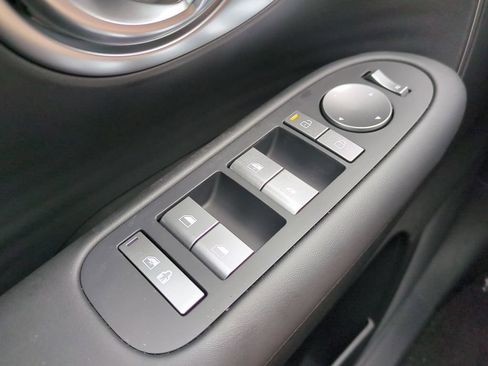 New 2026 Hyundai Ioniq 9 SE AWD/4WD image 31