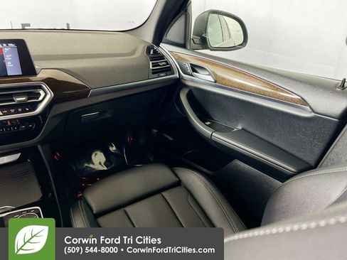 Used 2023 BMW X3 xDrive30i image 28