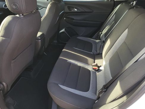 Used 2023 Chevrolet TrailBlazer LS FWD image 11