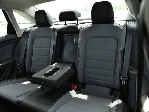 New 2026 Volkswagen Jetta SE FWD image 23