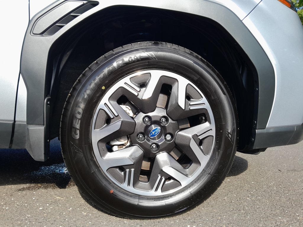 Used 2026 Subaru Forester Premium AWD/4WD image 41
