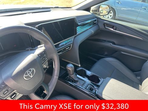 Used 2025 Toyota Camry XSE image 21