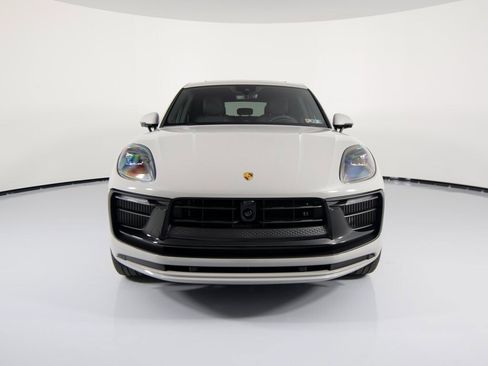 New 2026 Porsche Macan GTS image 10