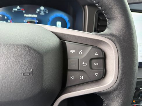 New 2025 Ford Bronco Badlands image 25