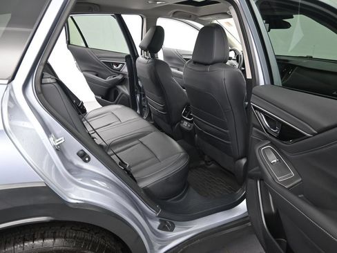 Used 2024 Subaru Outback Touring XT AWD/4WD image 18