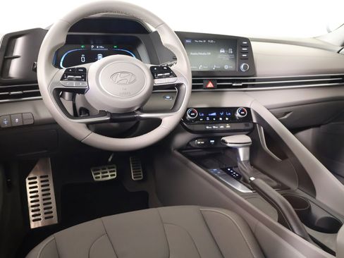 Certified 2026 Hyundai Elantra Sport FWD image 2
