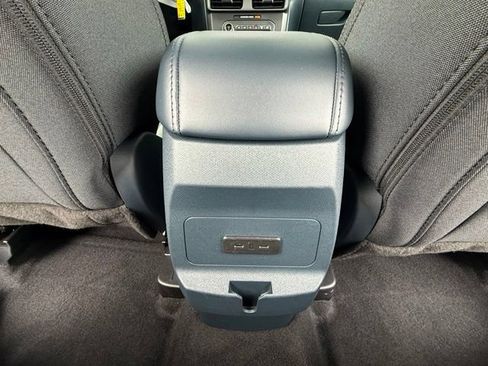 Used 2026 Ford Maverick XL AWD/4WD image 19