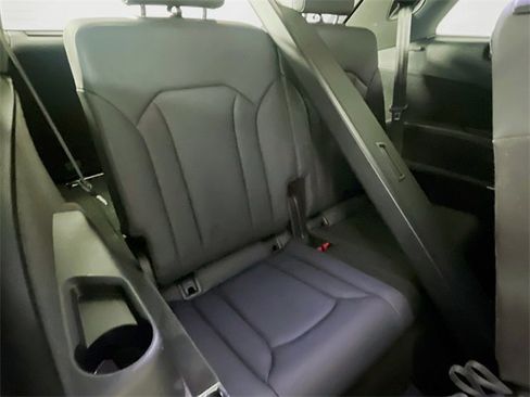 Used 2020 Audi Q7 3.0T Premium Plus w/ Premium Plus Package image 30