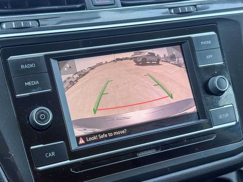 Used 2019 Volkswagen Tiguan S w/ Driver Assistance Package FWD image 23