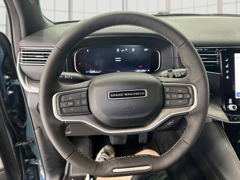 New 2026 Jeep Grand Wagoneer 4WD image 17