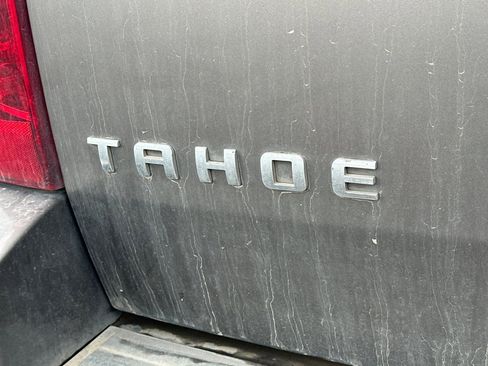 Used 2011 Chevrolet Tahoe LTZ AWD/4WD image 5