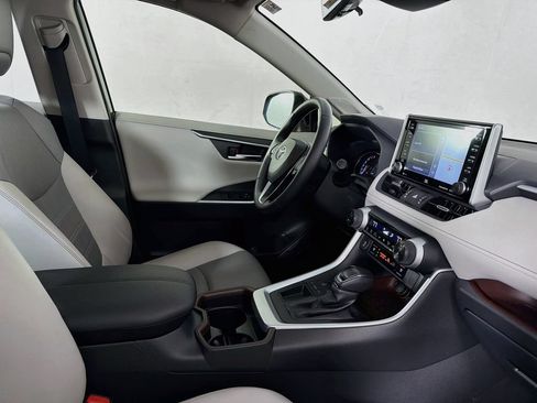 Used 2021 Toyota RAV4 Limited w/ Limited Grade Weather Package FWD image 36