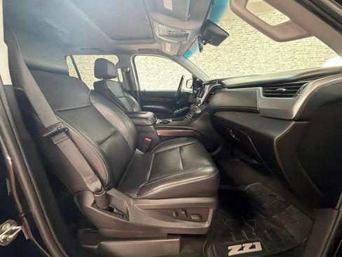 Used 2018 Chevrolet Tahoe LT w/ Luxury Package AWD/4WD image 9