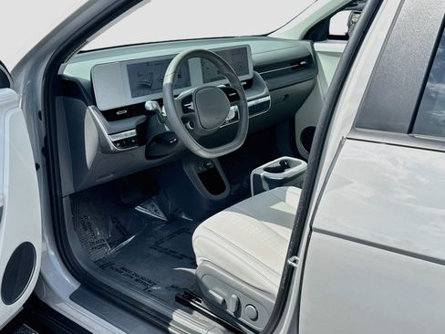 Certified 2023 Hyundai Ioniq 5 SEL AWD/4WD image 11