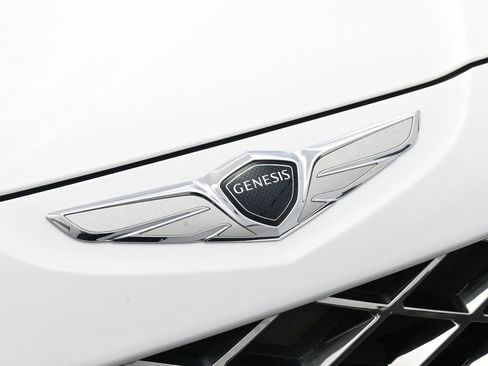 Used 2023 Genesis GV80 2.5T w/ Prestige 20" Package image 19