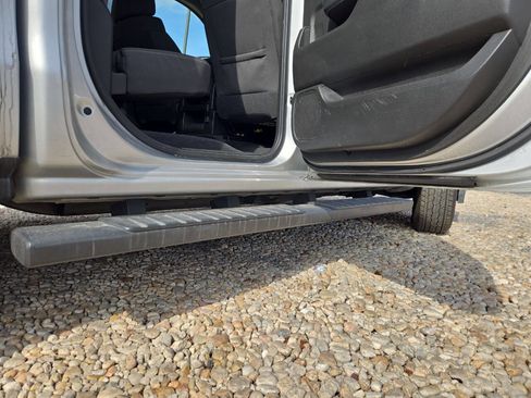 Used 2018 Chevrolet Silverado 1500 LT w/ All Star Edition image 26