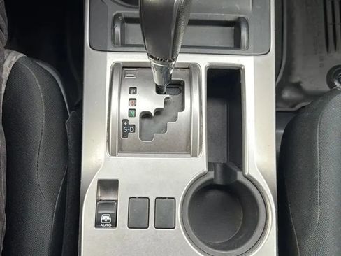 Used 2018 Toyota 4Runner SR5 Premium image 20