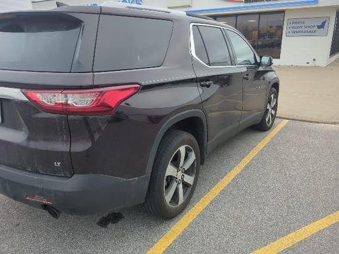 Used 2018 Chevrolet Traverse LT image 4