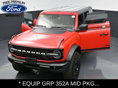 Used 2022 Ford Bronco Wildtrak AWD/4WD image 39
