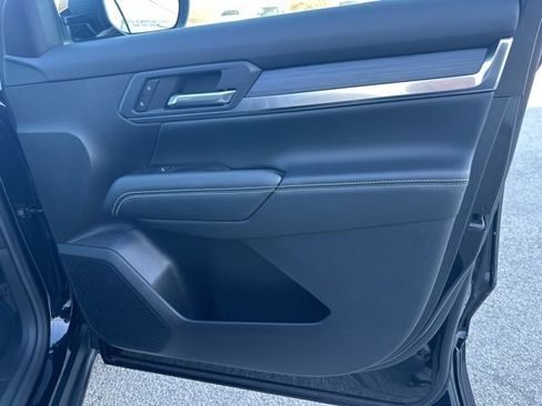 Used 2025 GMC Terrain Elevation image 36