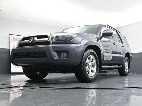 Used 2008 Toyota 4Runner SR5 image 40