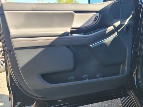 Certified 2025 Ford Expedition Active image 16