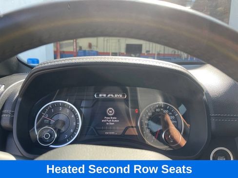 Used 2024 RAM 1500 Laramie AWD/4WD image 16