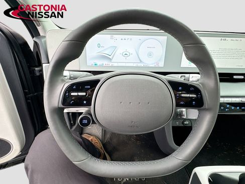 Used 2023 Hyundai Ioniq 5 SEL image 14