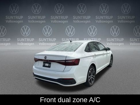 Used 2025 Volkswagen Jetta Sport FWD image 6