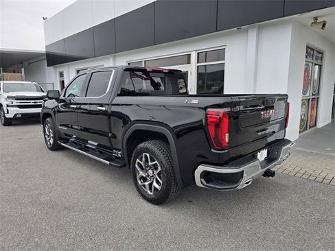 New 2026 GMC Sierra 1500 SLT w/ SLT Premium Plus Package image 5
