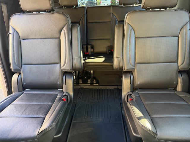 Used 2021 GMC Yukon XL Denali AWD/4WD image 24