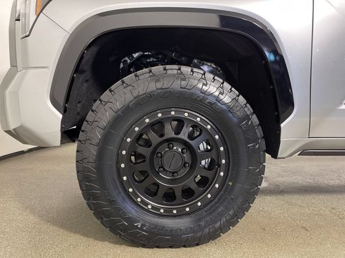 New 2026 Toyota Tundra Platinum AWD/4WD image 11