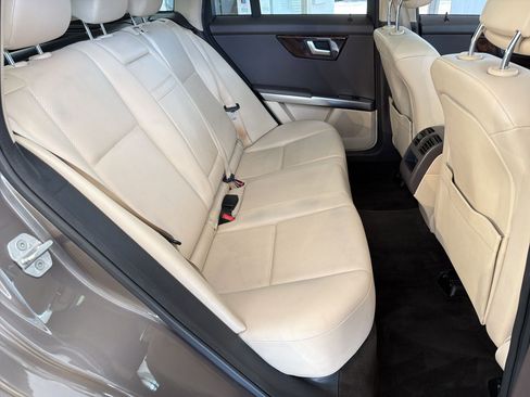 Used 2014 Mercedes-Benz GLK 350 4MATIC image 28