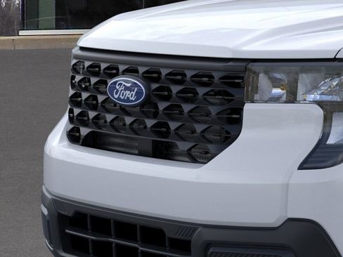 New 2026 Ford Maverick XL image 18