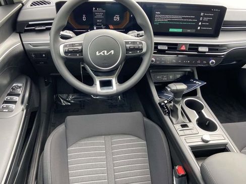New 2026 Kia K5 LXS FWD image 9